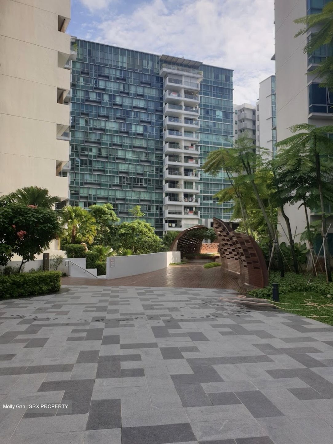 The Minton (D19), Condominium #577196041